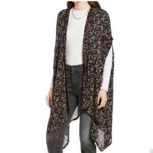 Treasure & Bond Oversize Cover Up Ruana Kimono Black Palm Floral OS